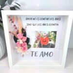 Cuadro de Flor Preservada con Texto