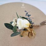 Prendido para Novio de Flor Preservada Otoñal